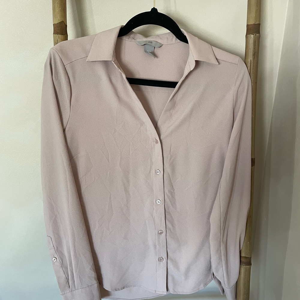 H&M Light Pink Button-Up Blouse